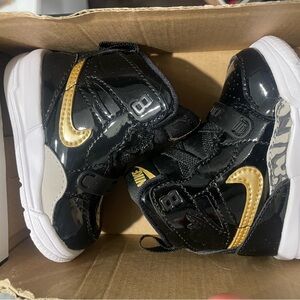 Jordan Legacy 312 Black and Gold Toddler Sneakers
